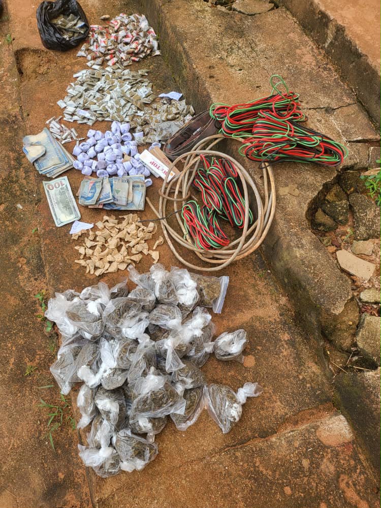 Anambra Police arrest five suspects, recover hard drugs value at #1,450,000, fake US dollar bill, vandalized electrical wires