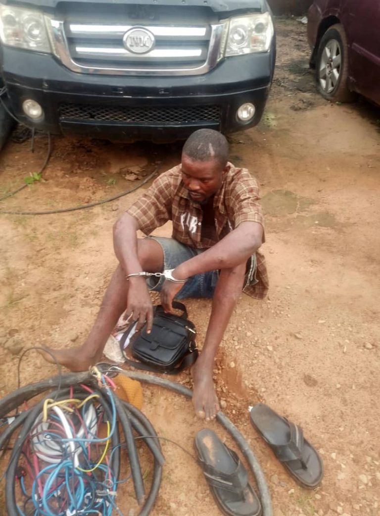 NSCDC arrests suspected MTN mast vandal in Anambra