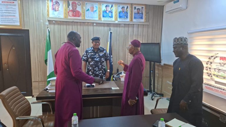 CP Nnanna holds peace meeting over Anambra Anglican Church dispute, urges resolution through Church hierarchy